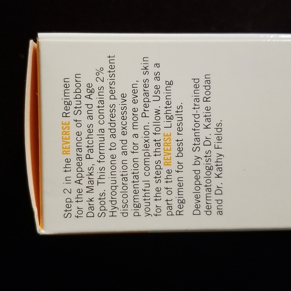 Rodan+fields: Reverse skin lightening toner - Picture 2 of 6